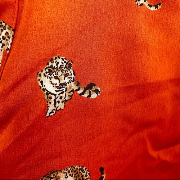 Chicos top Womens size 2 P= Large Petite Leopard animal Print Ruffle Neck Blouse - Picture 5 of 9